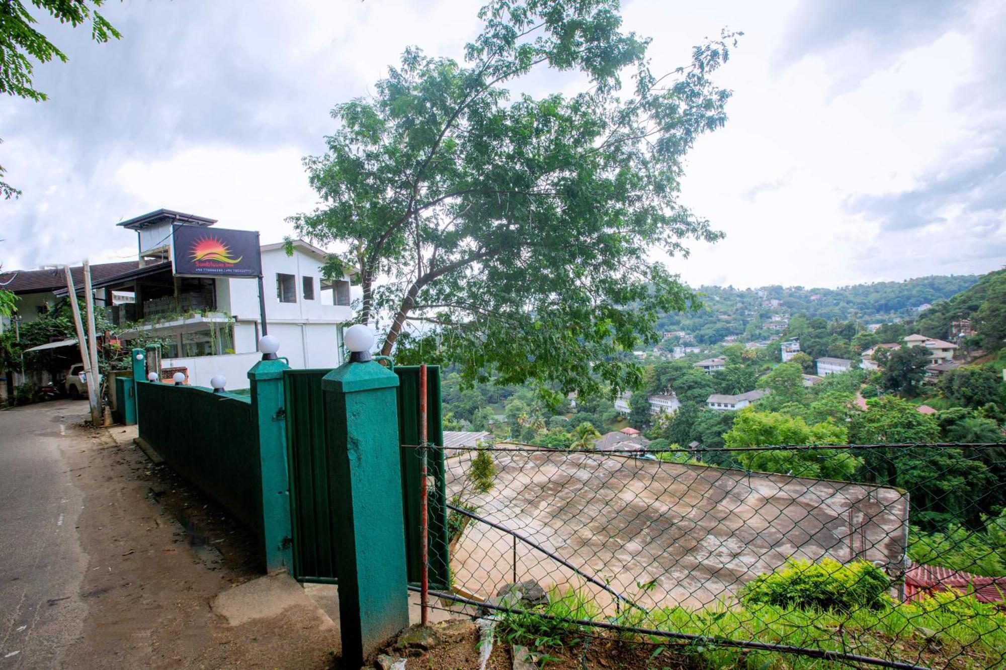Sunbloom Inn Kandy Eksteriør bilde